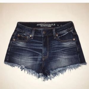 American Eagle Outfitters Women's Hi-Rise Festival Denim Shorts. Size 4